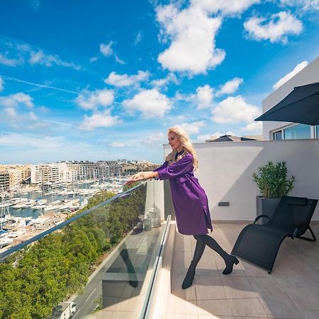 The Address Seafront Suites With Hot Tub Pietà Exteriör bild