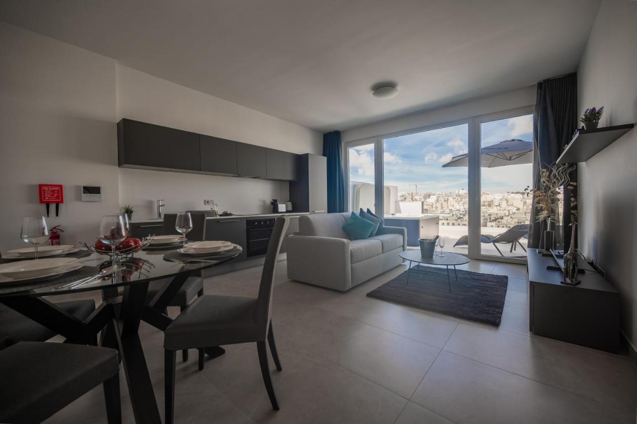 The Address Seafront Suites With Hot Tub Pietà Exteriör bild